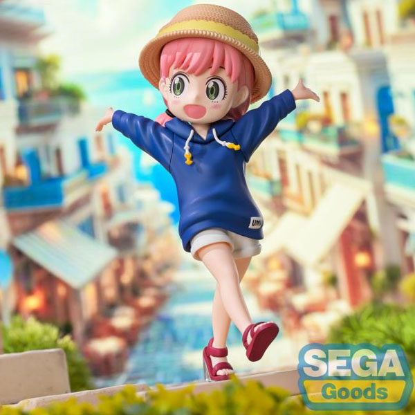 Sega Spy x Family Luminasta Anya Forger Resort Figure
